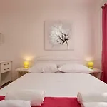 Antonio דירה טרוגיר
